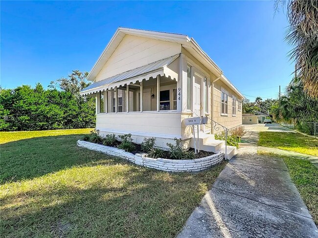 Photo - 944 18th Ave S Unit A