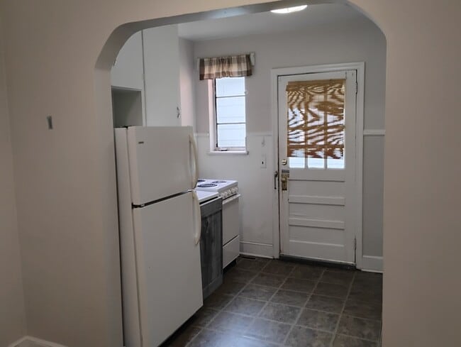 Photo - 1007 Rosehill Ave
