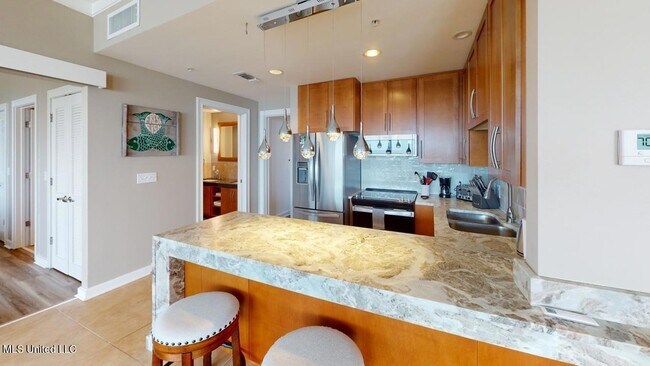 Photo - 2060 Beach Blvd Unidad 1603