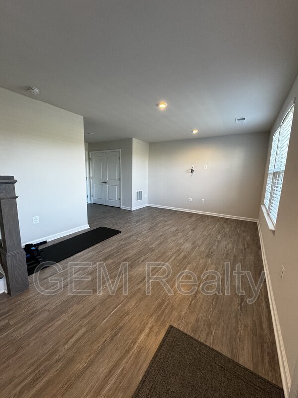 Photo - 1853 Sag Harbor Ln