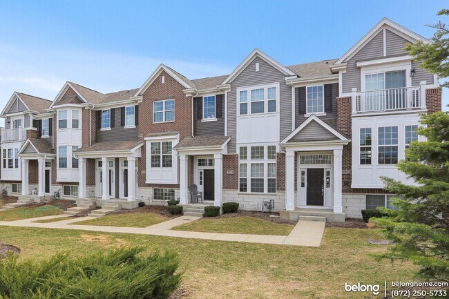 Building Photo - 2909 Madison Dr