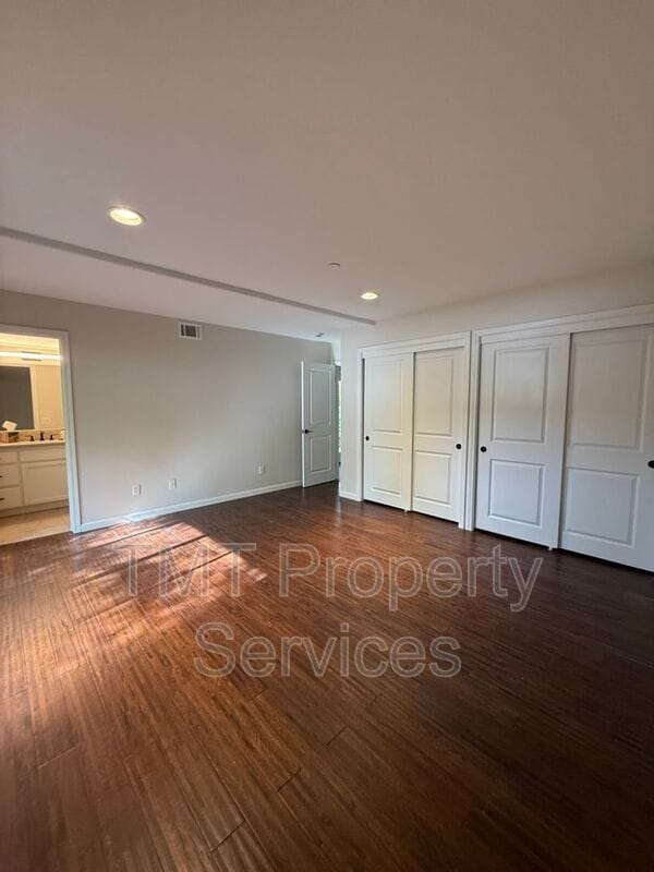 Photo - 242 Lucas Ln