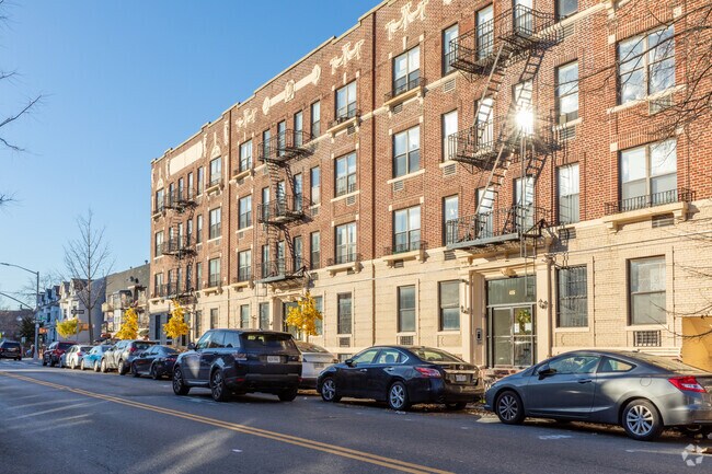 Photo - 403 Avenue C