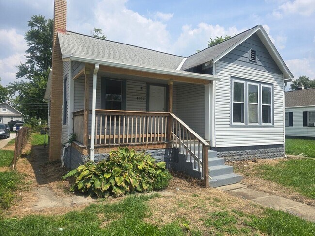 Photo - 1572-1580 E Maynard Ave Unit 1572