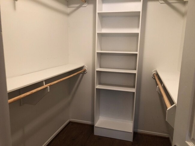 Photo - 3507CU Unit 3507 A Curtis