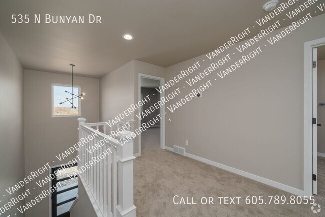 Building Photo - 535 BUNYAN Dr Rental