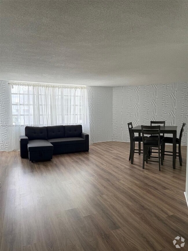 Building Photo - 2750 NE 183rd St Unit 2106 Rental