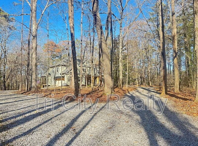 Photo - 175 Ridgeway Ct