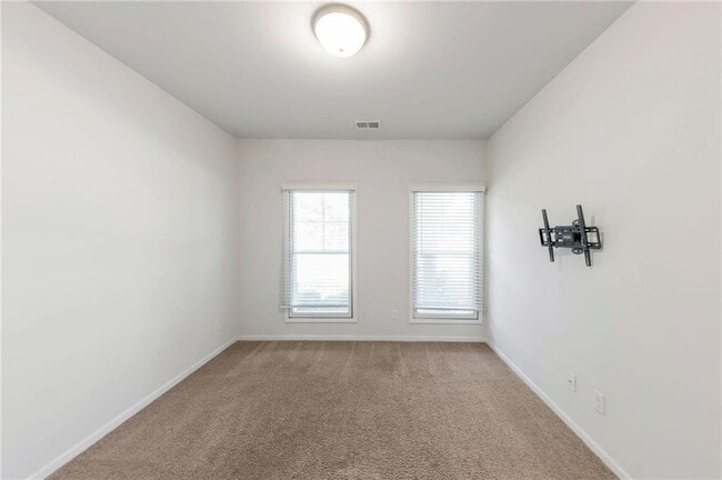 Photo - 3625 Hawthorne Terrace