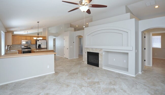 Photo - Move-In Ready Home in Dove Mountain