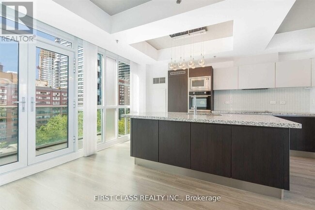 Photo - 220 George St Unit 907