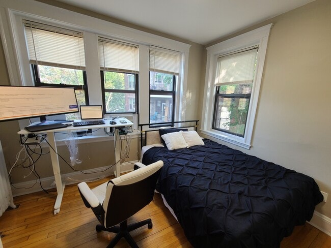 Photo - 7 Lothian Rd Unit 11