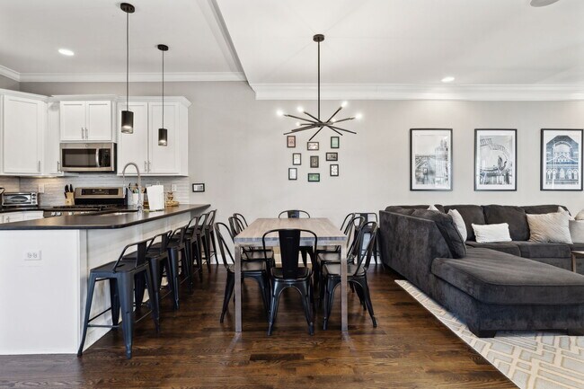 Photo - 1308 Wedgewood Ave