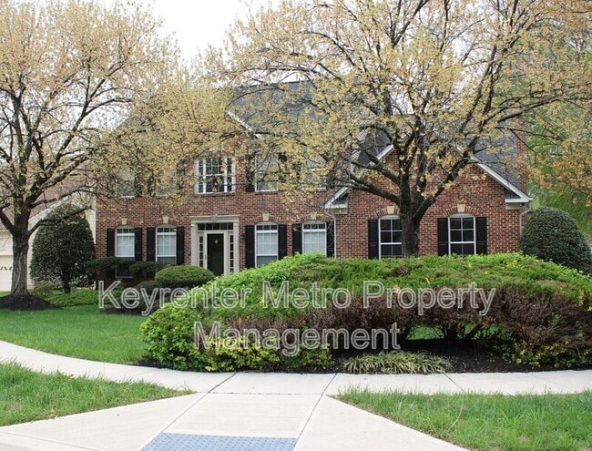 Building Photo - 1614 Albert Dr
