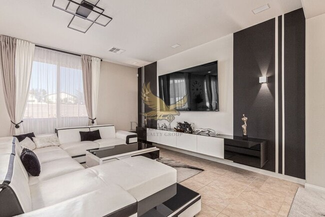 Photo - 10178 Blacktail Hill Ct