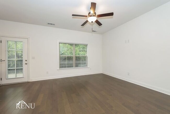 Photo - 3319 Old Hickory Blvd