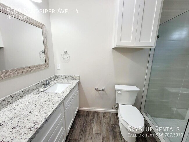 5909 Sandpiper Ave Unidad 4