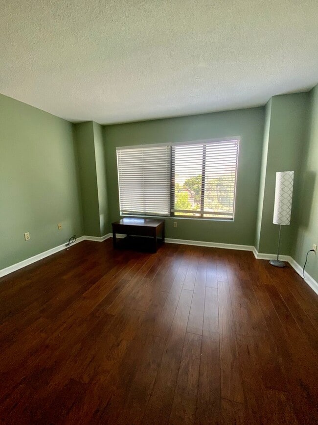 Photo - 2 Bedroom 2 Bathroom Unit @ Park Circle Unit 1600 Park Circle  1018