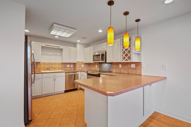 Photo - 1 Greene St Unit 307x