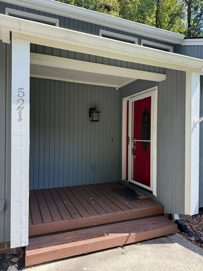 Photo - 521 Ashebrook Dr