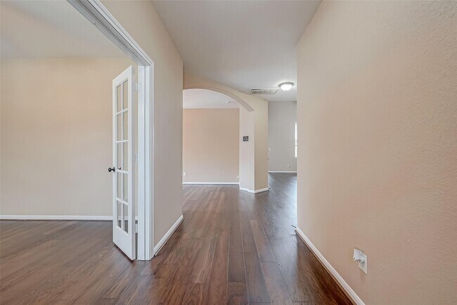 Photo - 21831 Mount Hunt Dr