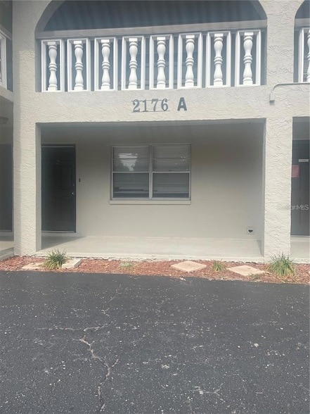 Building Photo - 2176 Winchester Rd N Unit 2