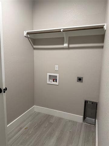 Photo - 142 County Rd