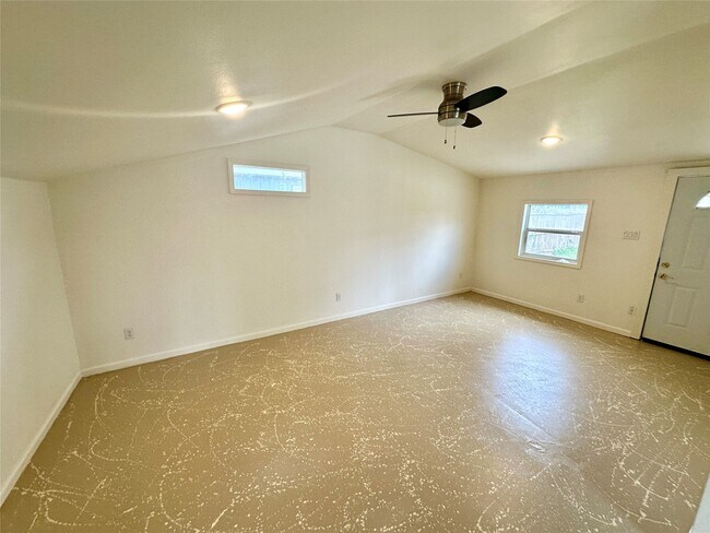 Photo - 4109 Edison St