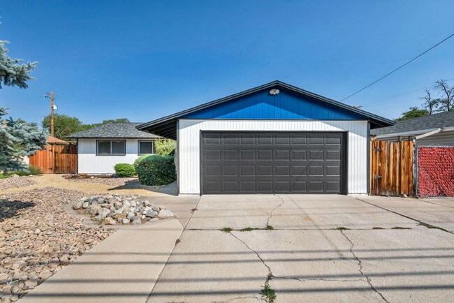 Building Photo - 785 Casazza Dr Rental