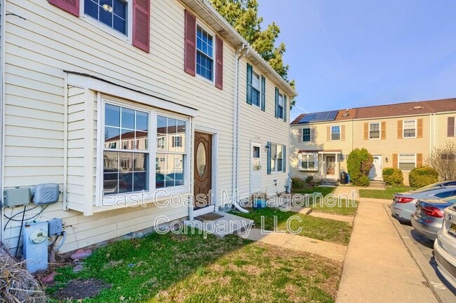 Photo - 28 Ebbing Ct