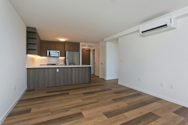 Photo - 1500 Rycroft St Unit 2104