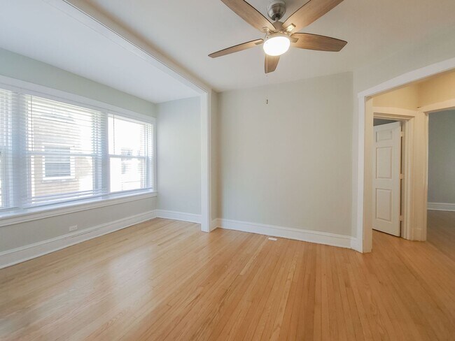 Photo - 5061 N Damen Ave Unit 5059-2E