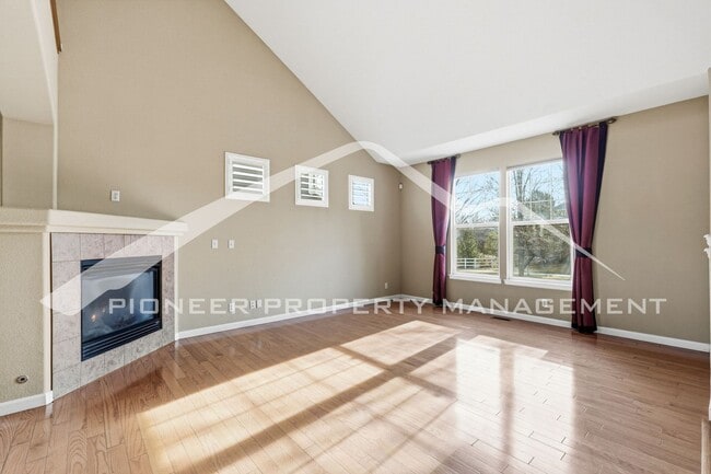 Photo - Spacious Home with Central AC and Gas Fireplace