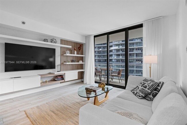 Photo - 1010 Brickell Ave Unit 4009