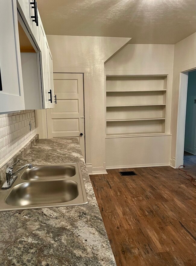 Photo - 676 Middle Ave Unit B 1st Floor