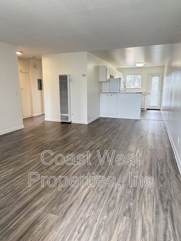 Photo - 485 Chestnut Ave