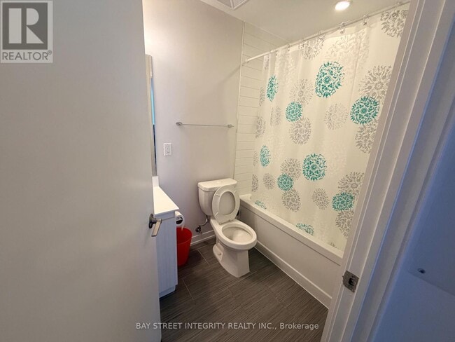 Photo - 10 Willison Square Unit 209