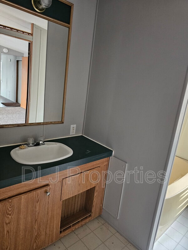 Photo - 957 Eslinger Ct