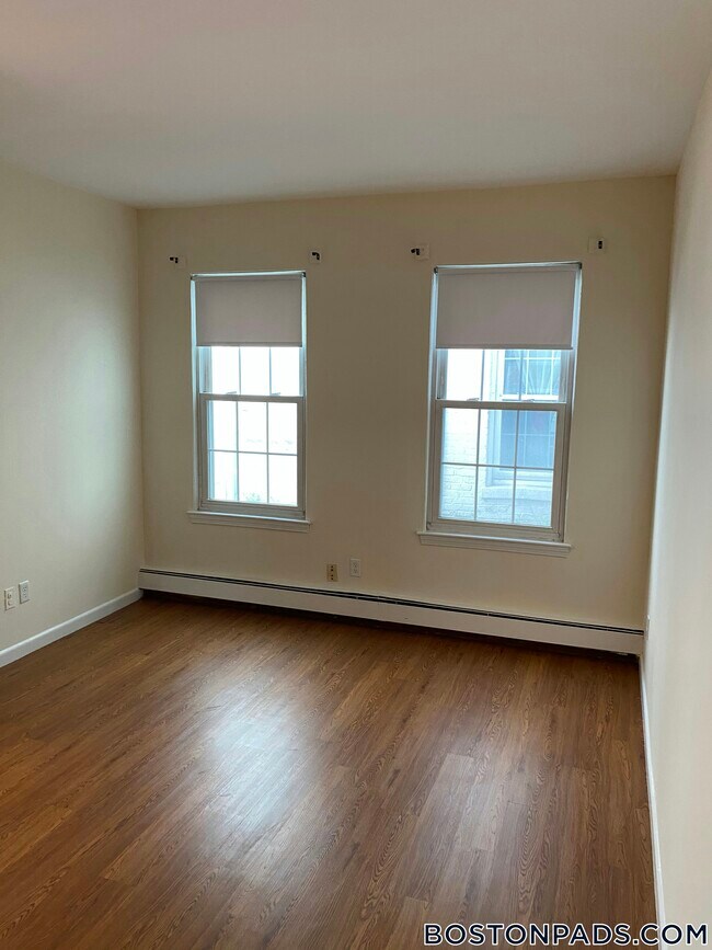 82 S Huntington Ave Unit 2