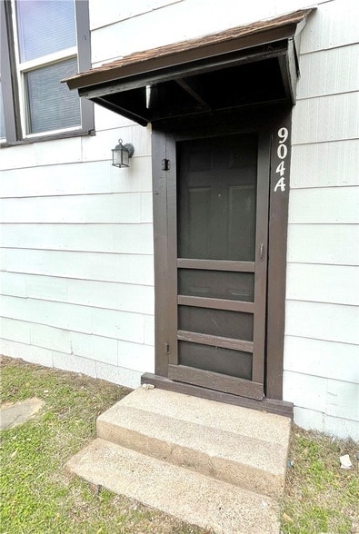 Photo - 904 E 29th St
