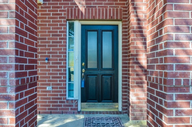 Photo - 15002 Turphin Way