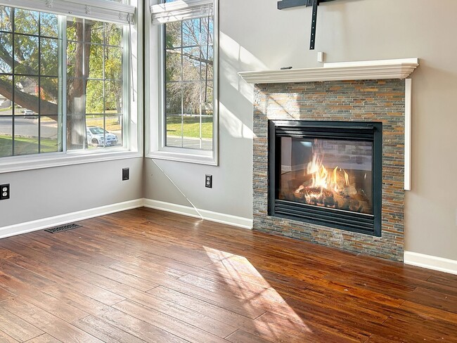 Photo - 13821 Edgewood Ave