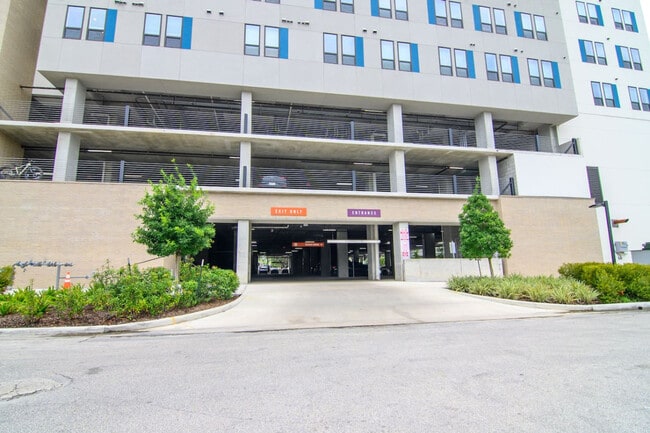 Photo - 701 Richmond Ave Unit SI ID1335748P