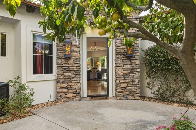 Photo - 45737 Club Dr