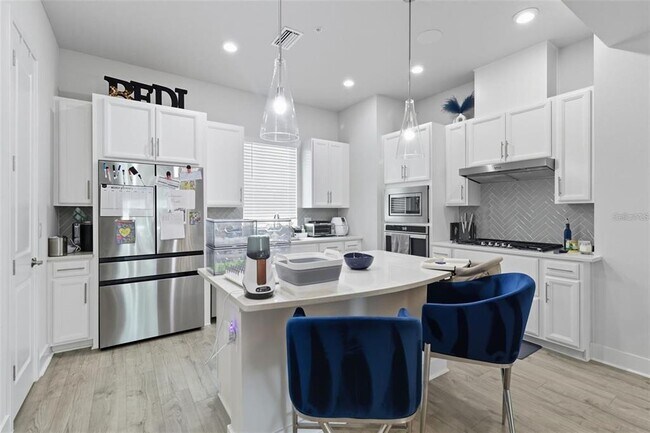 Photo - 2511 N Grady Ave