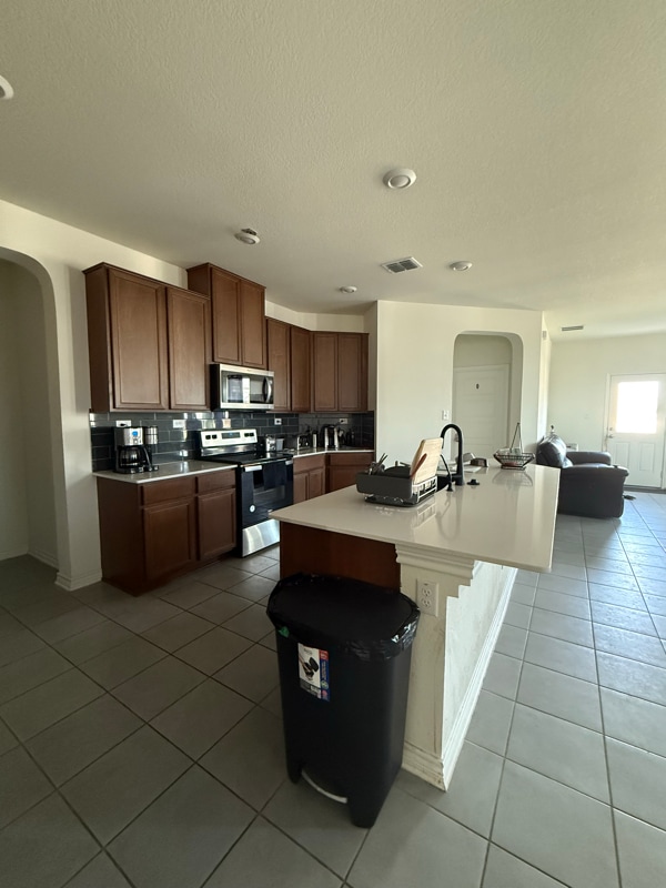 11926 Overlook Knoll