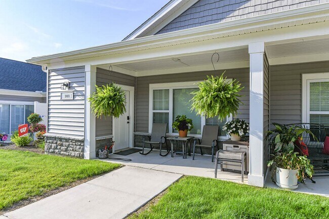 Photo - Heyday Oak Creek