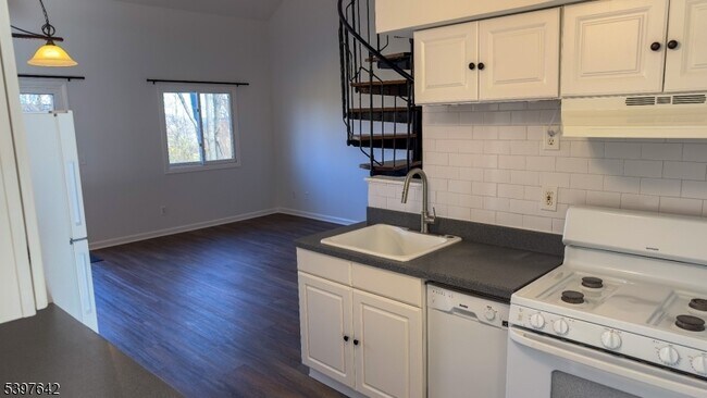 Photo - 1 Snowbird Ct Unit 8