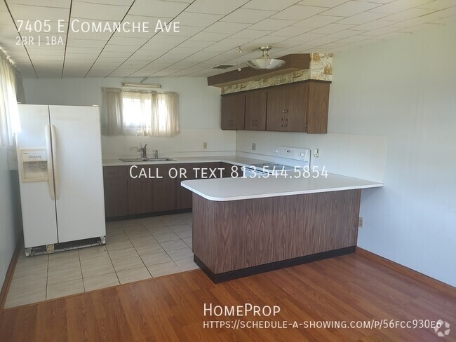 Building Photo - 2 bed /1 Bath Home, 1 car garage near Hard...