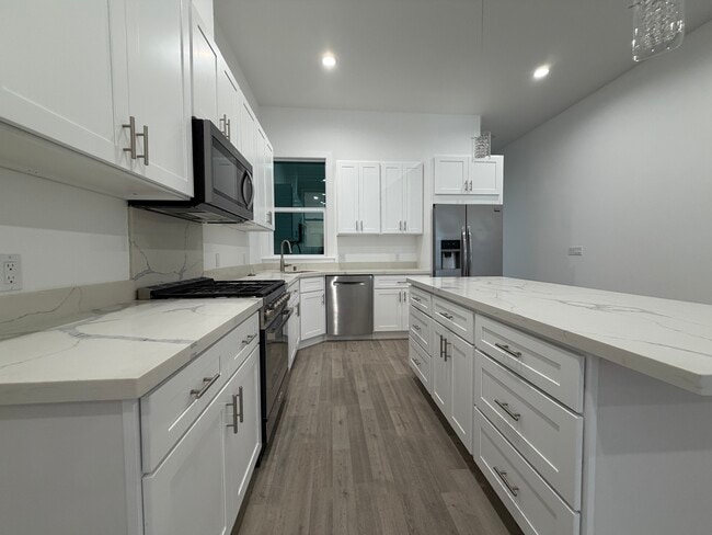 Photo - 1549 California St Unidad A